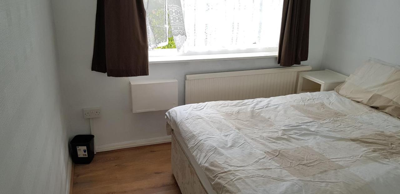61 Baker Street Leilighet Luton  Eksteriør bilde