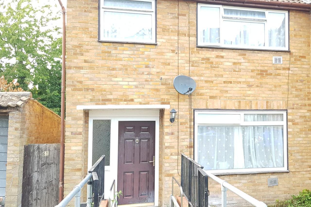 61 Baker Street Leilighet Luton  Eksteriør bilde