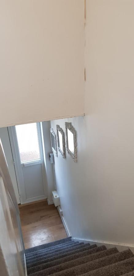 61 Baker Street Leilighet Luton  Eksteriør bilde