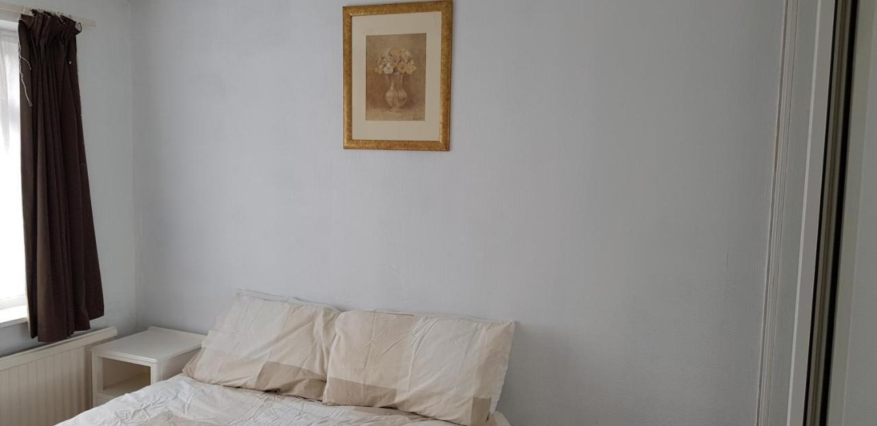 61 Baker Street Leilighet Luton  Eksteriør bilde