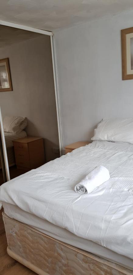 61 Baker Street Leilighet Luton  Eksteriør bilde
