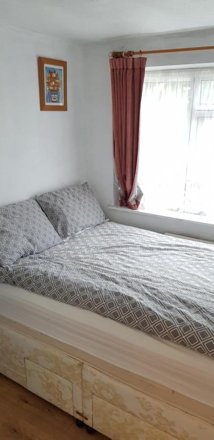 61 Baker Street Leilighet Luton  Eksteriør bilde